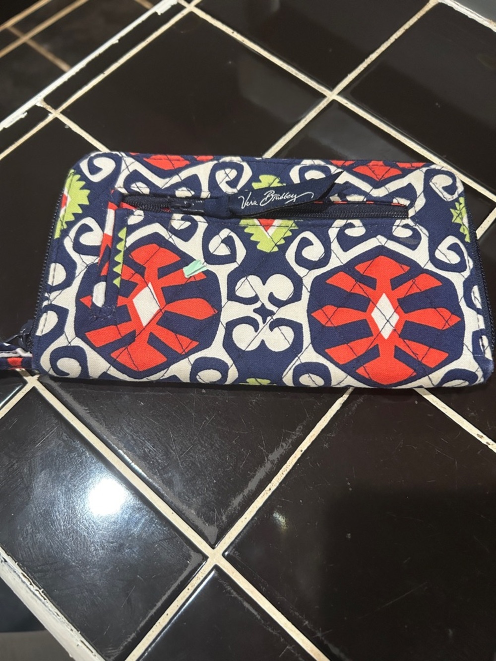 Vera Bradley Navy Red Geometric Zip Wallet